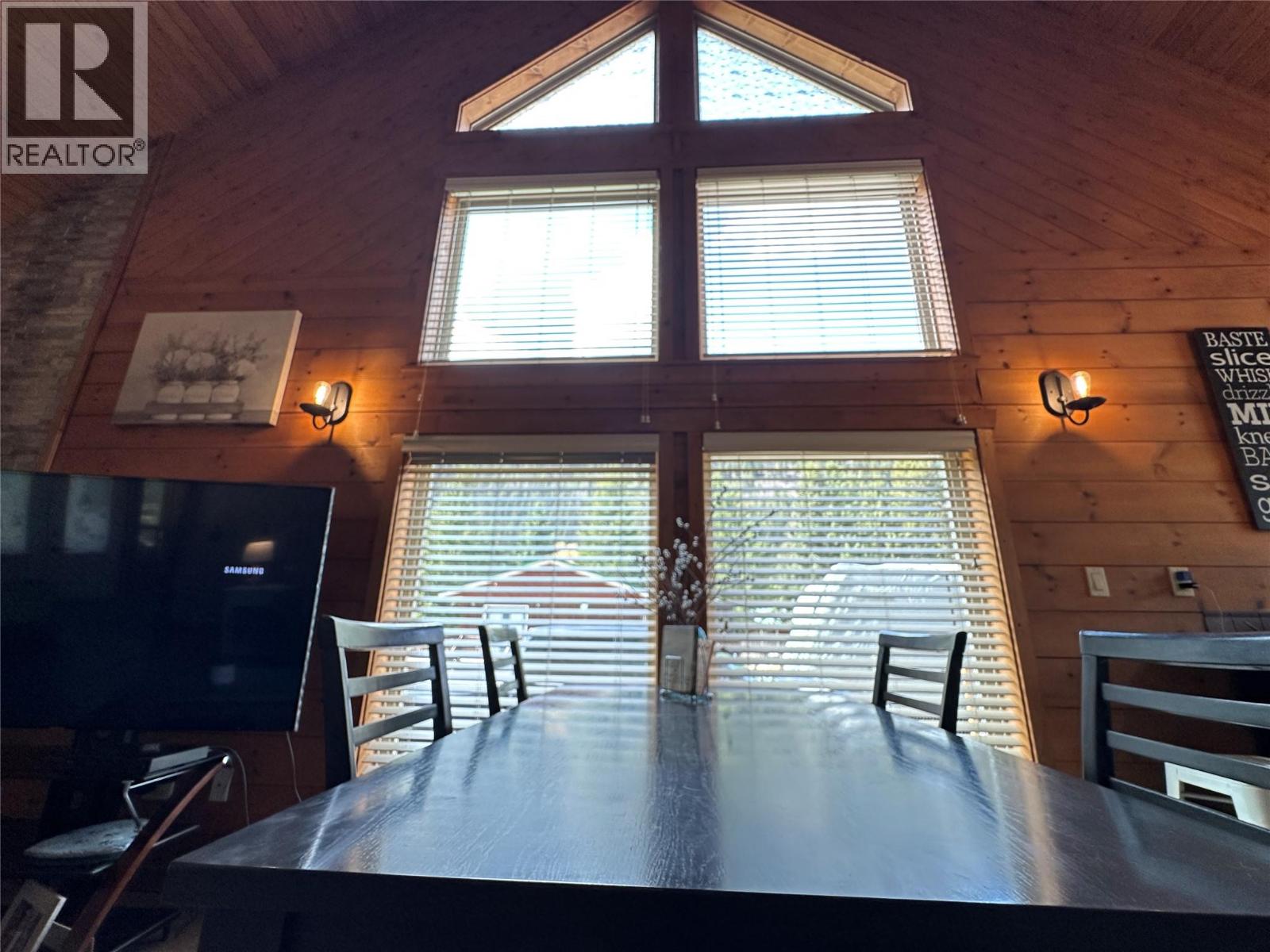 109 Missezula Lake Road, Princeton, British Columbia  V0X 1W0 - Photo 18 - 10373794