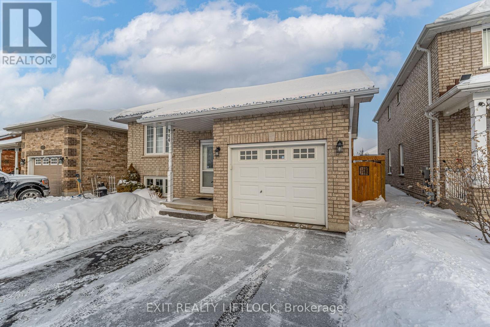 746 Hargrove Trail, Peterborough, Ontario  K9L 0A9 - Photo 2 - X12712492