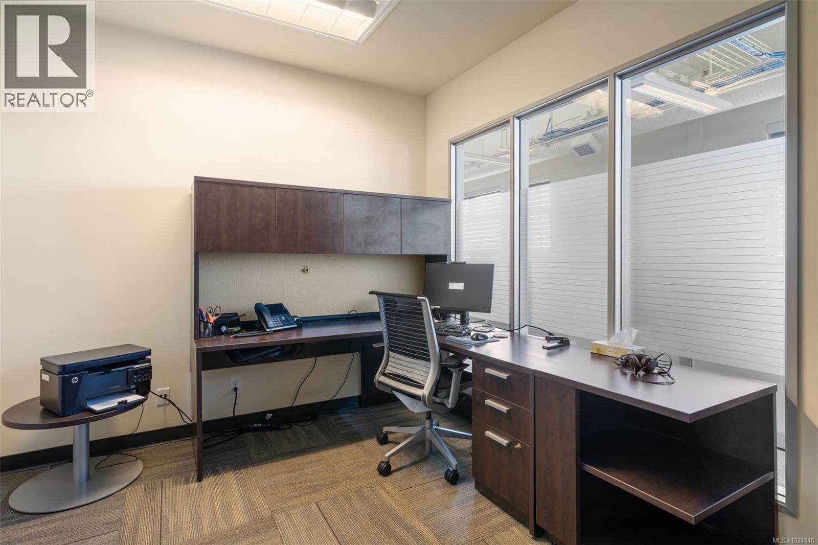 300-305 388 Harbour Rd, Victoria, British Columbia  V9A 3S1 - Photo 22 - 1024146