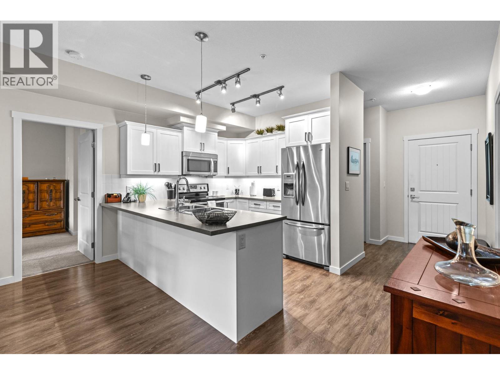 3733 Casorso Road Unit# 111, Kelowna, British Columbia  V1W 5E3 - Photo 3 - 10373625