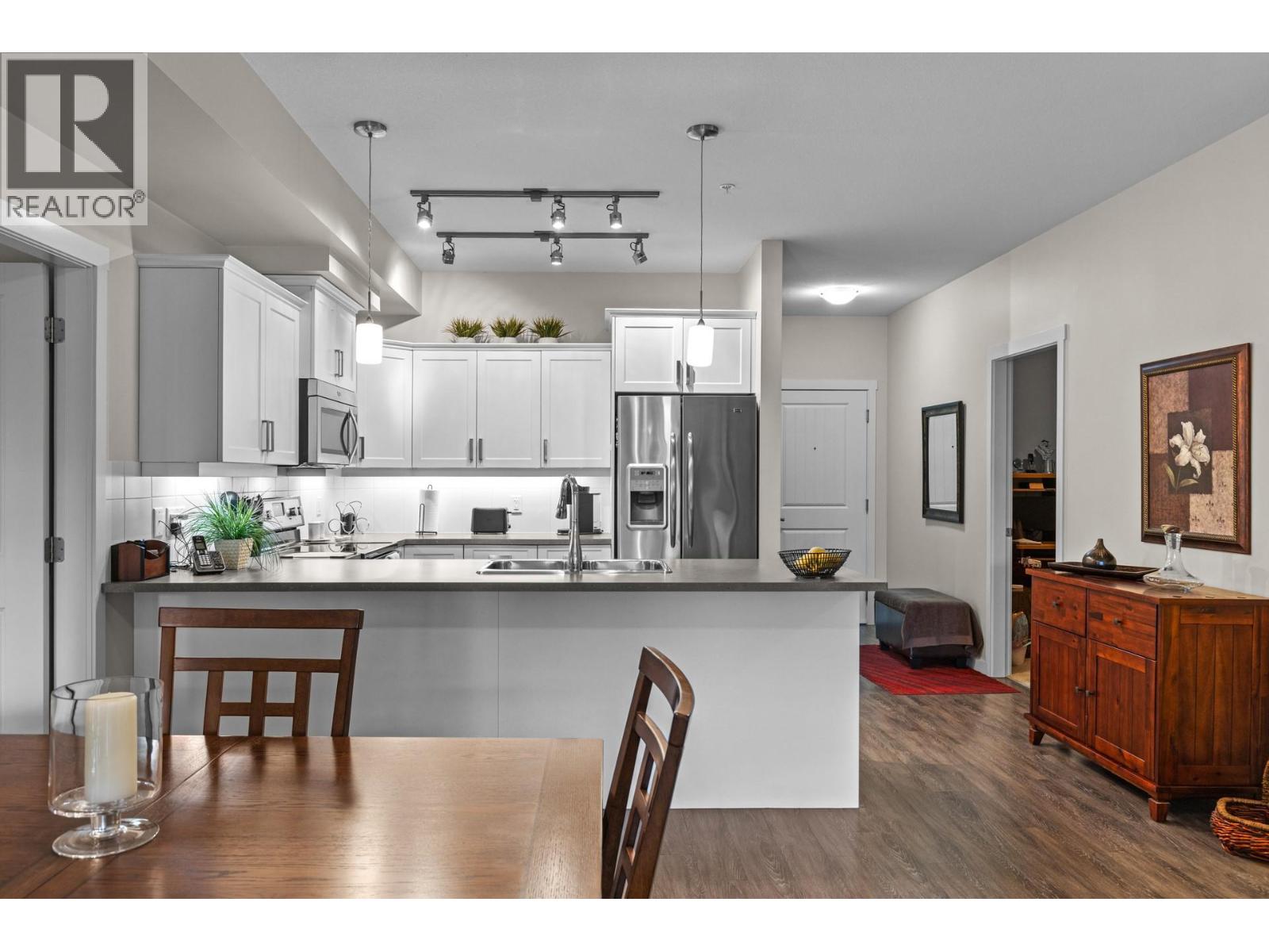 3733 Casorso Road Unit# 111, Kelowna, British Columbia  V1W 5E3 - Photo 6 - 10373625