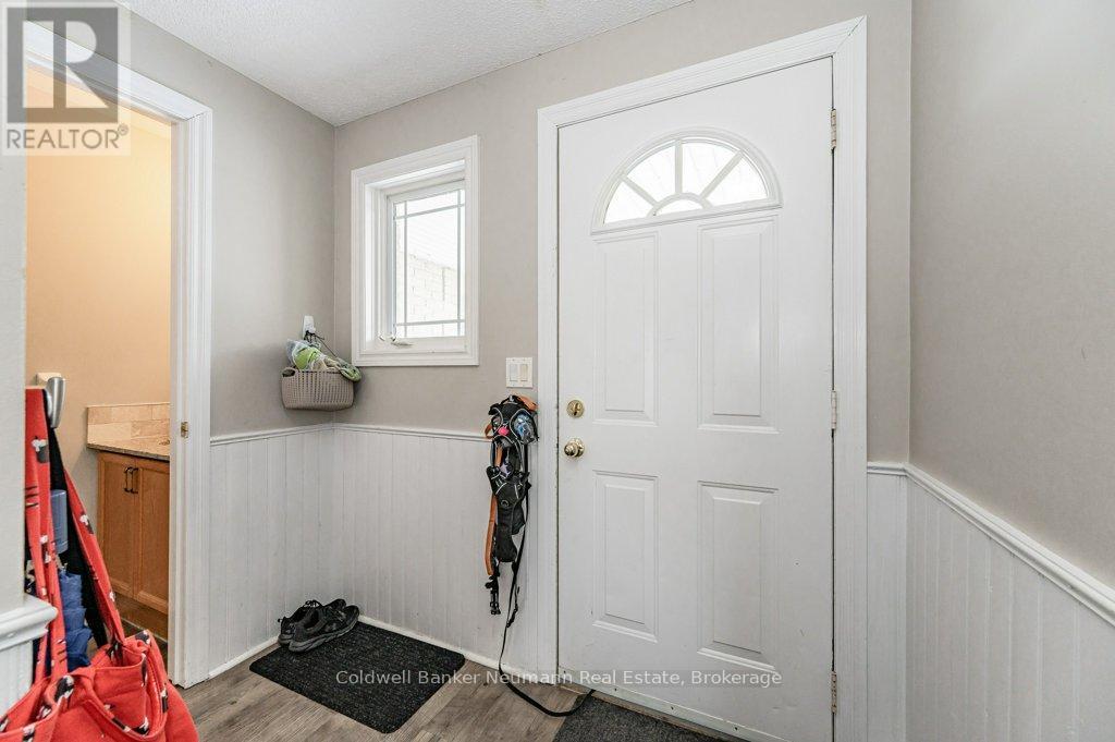 813 Edinburgh Road S, Guelph, Ontario  N1G 4Z5 - Photo 3 - X12726396