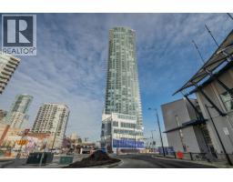 3907 680 QUAYSIDE DRIVE, New Westminster, British Columbia