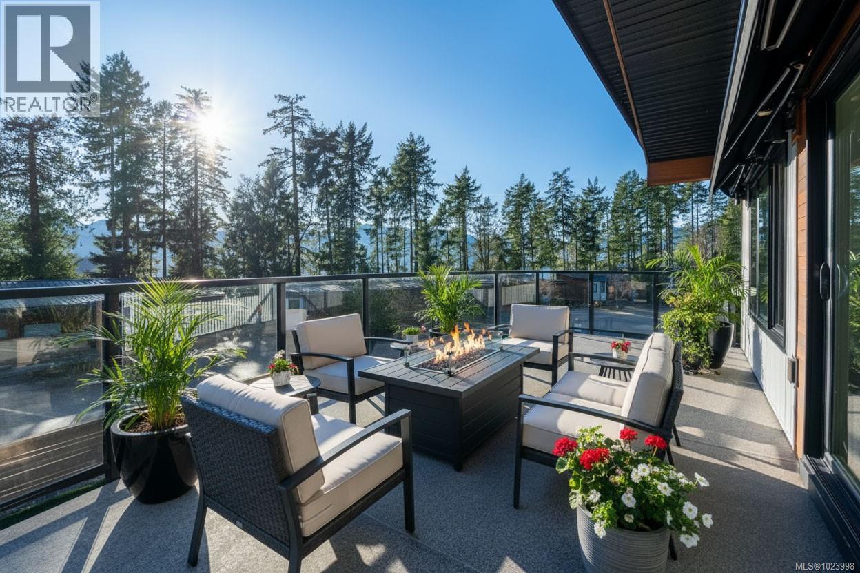 7420 Cottage Way, Lake Cowichan, British Columbia  V0R 2G1 - Photo 10 - 1023998