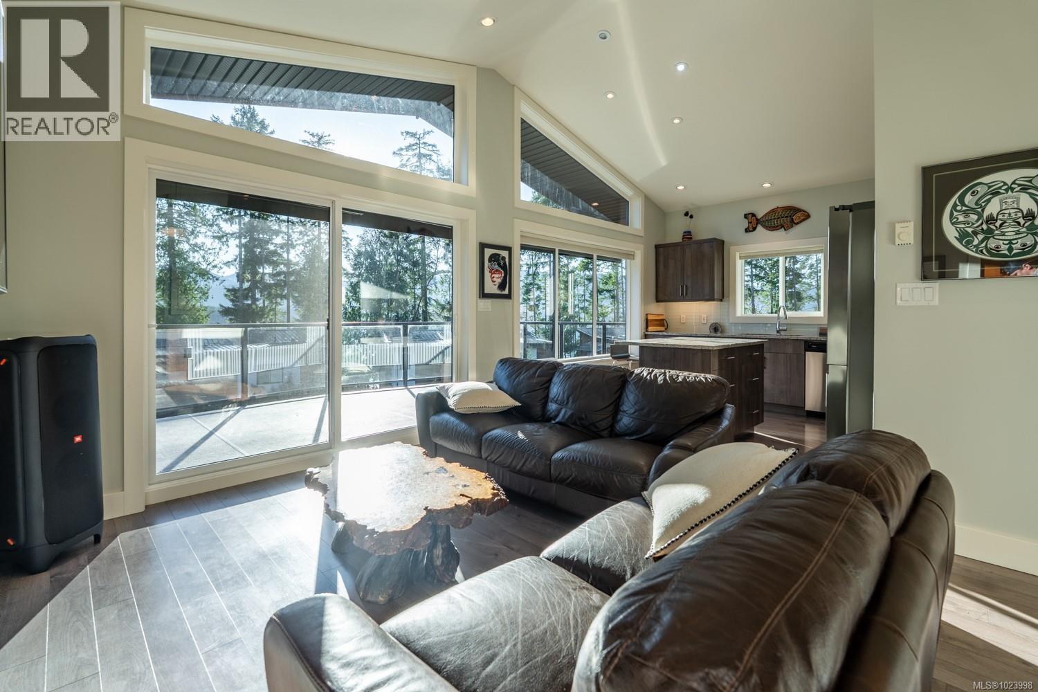 7420 Cottage Way, Lake Cowichan, British Columbia  V0R 2G1 - Photo 17 - 1023998