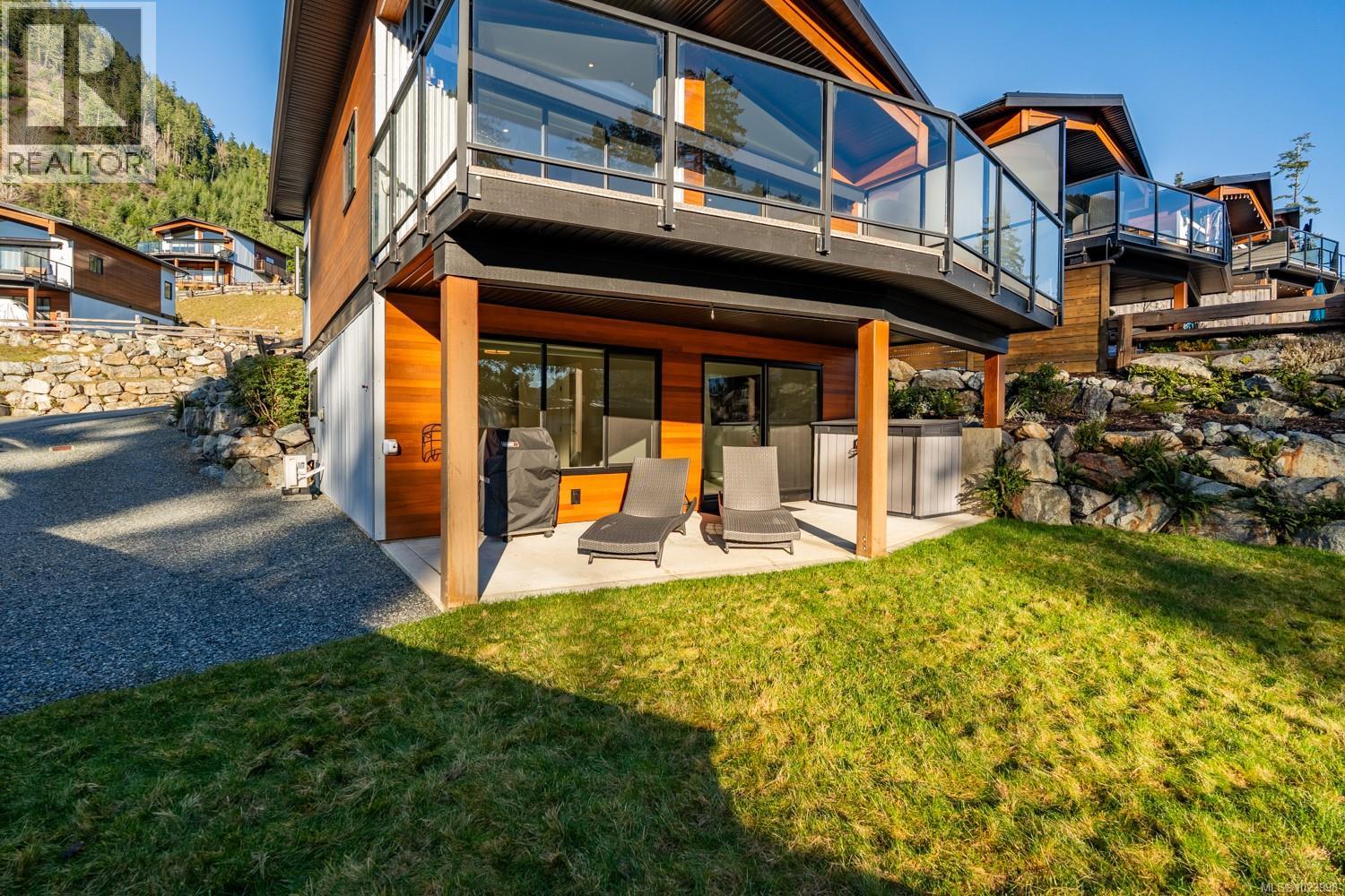 7420 Cottage Way, Lake Cowichan, British Columbia  V0R 2G1 - Photo 33 - 1023998