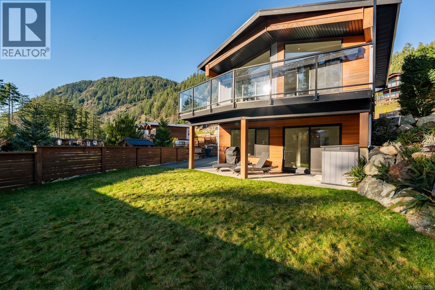 7420 Cottage Way, Lake Cowichan, British Columbia  V0R 2G1 - Photo 34 - 1023998