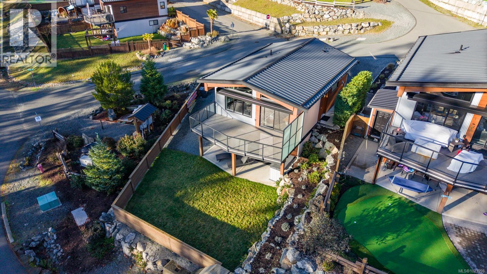 7420 Cottage Way, Lake Cowichan, British Columbia  V0R 2G1 - Photo 35 - 1023998