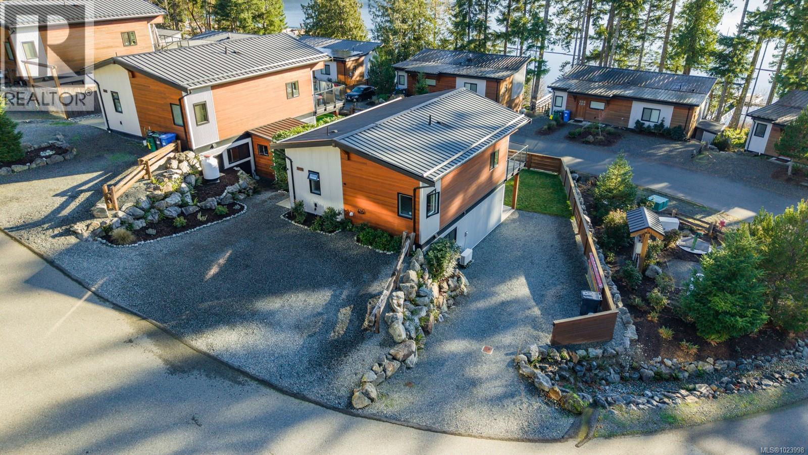 7420 Cottage Way, Lake Cowichan, British Columbia  V0R 2G1 - Photo 65 - 1023998