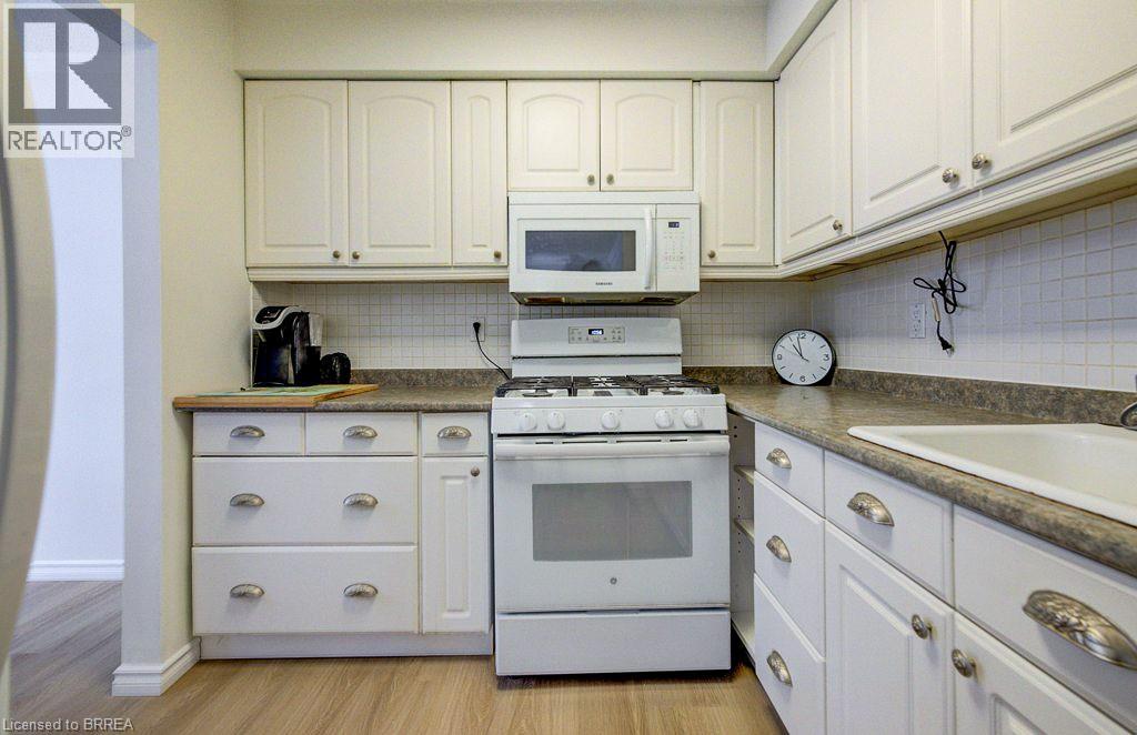 6 Emily Street, Paris, Ontario  N3L 1N5 - Photo 12 - 40799877