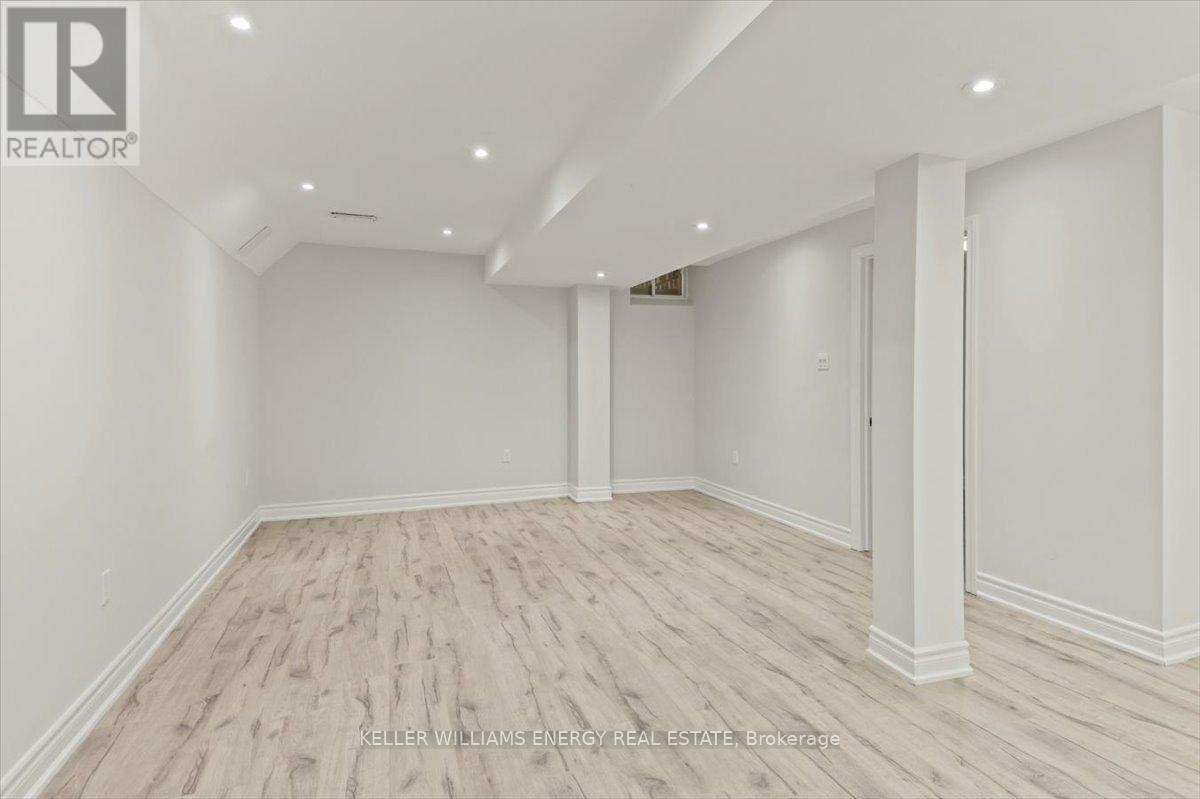 5 Bishopgate Street, Whitby, Ontario  L1P 0A6 - Photo 25 - E12725166