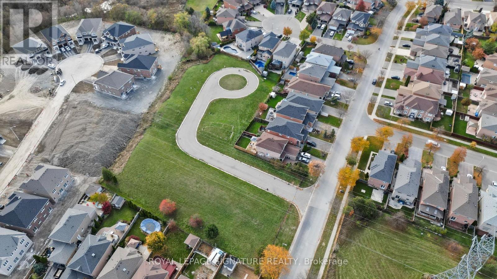 22 IZZY COURT, Vaughan, Ontario