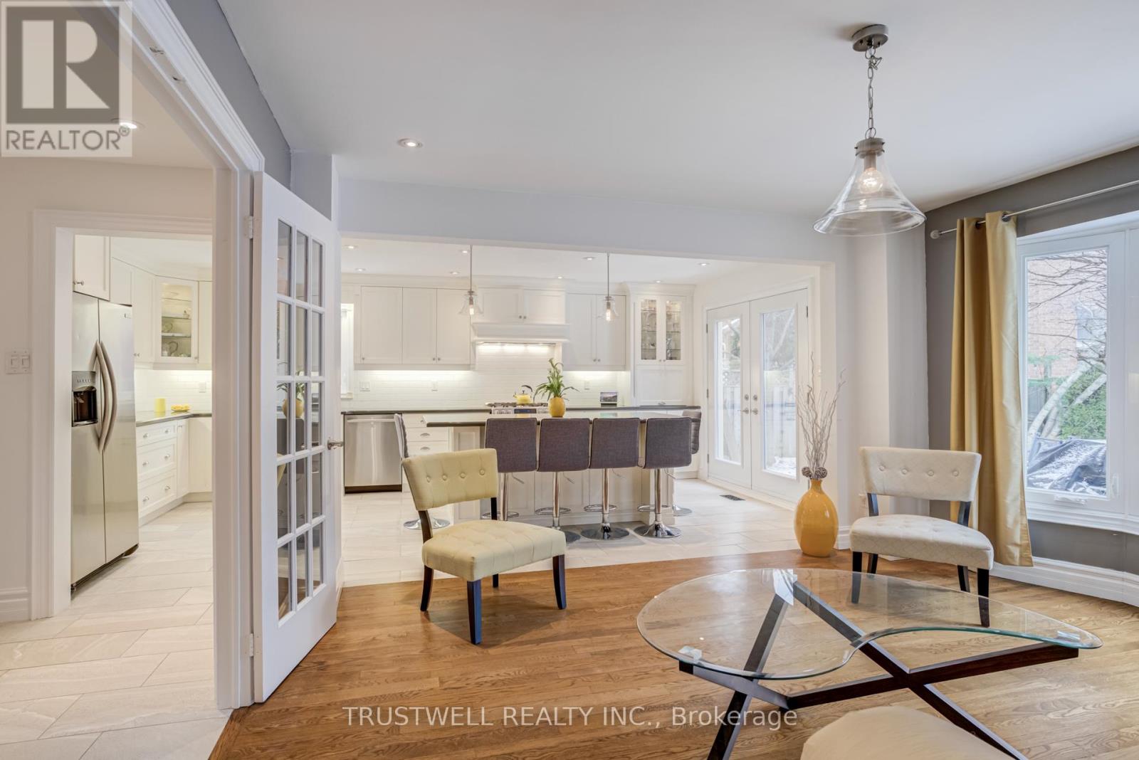 82 Long Island Crescent, Markham, Ontario  L3P 7L8 - Photo 11 - N12726408