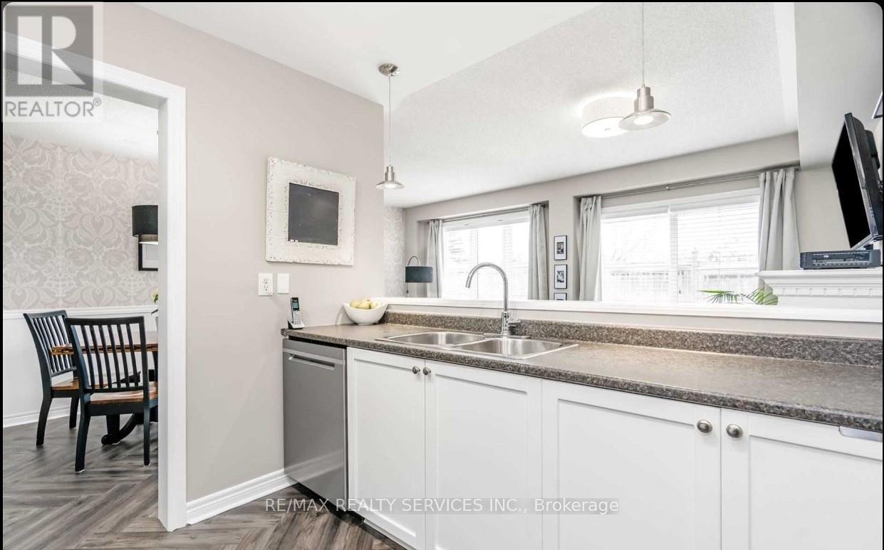 10 - 430 Mapleview Drive E, Barrie, Ontario  L4N 0H4 - Photo 6 - S12726384