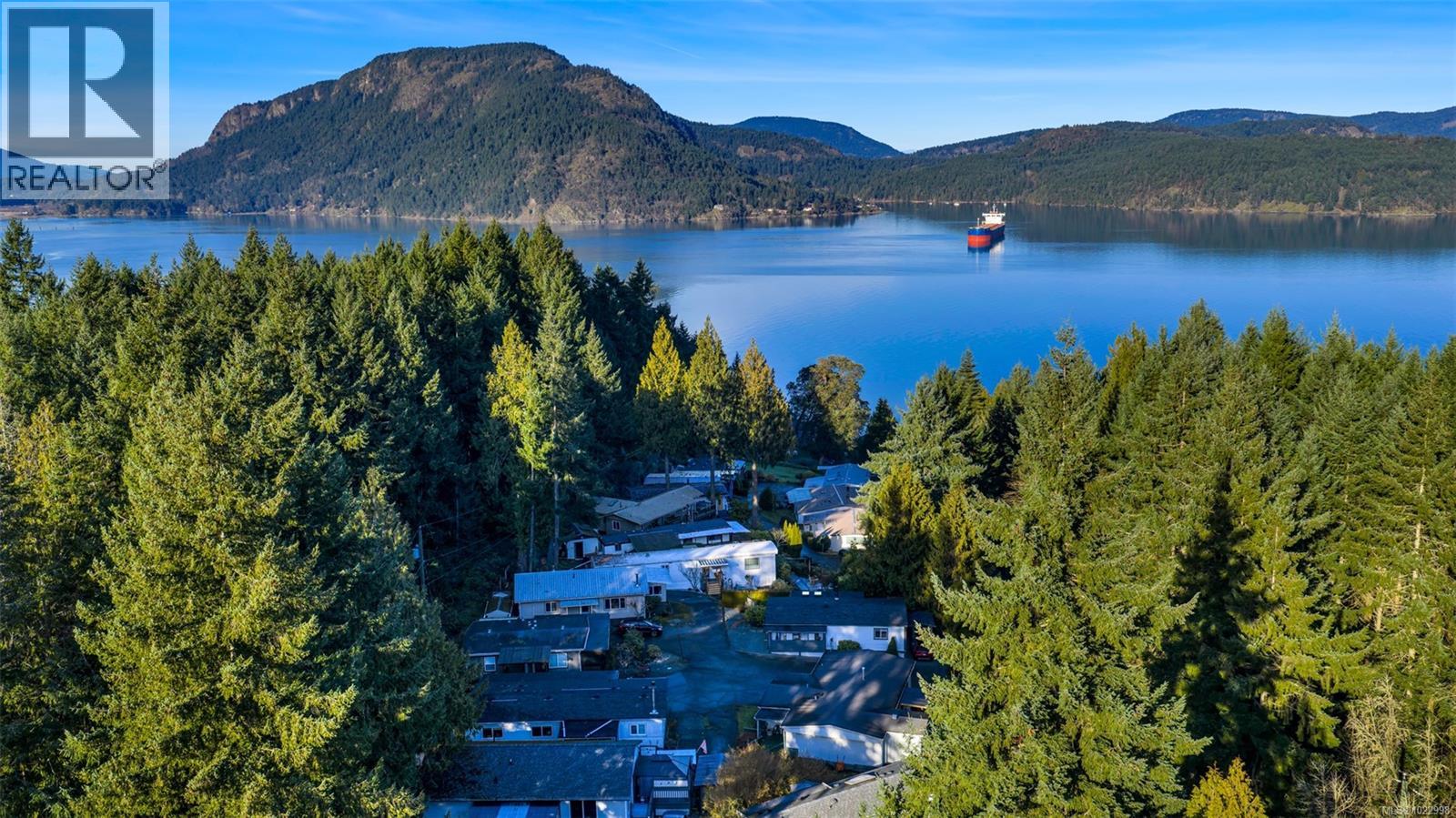 11 4544 Lanes Rd, Cowichan Bay, British Columbia V0R 1N2 - Photo 2 - 1022998