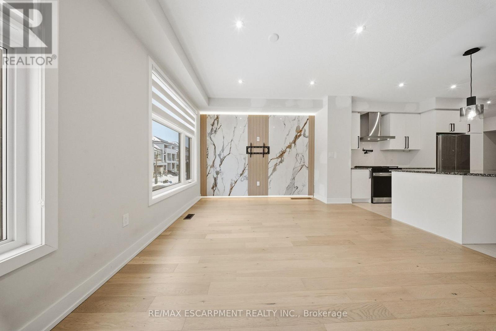 1299 Anthonia Trail, Oakville, Ontario  L6H 7X7 - Photo 25 - W12726398