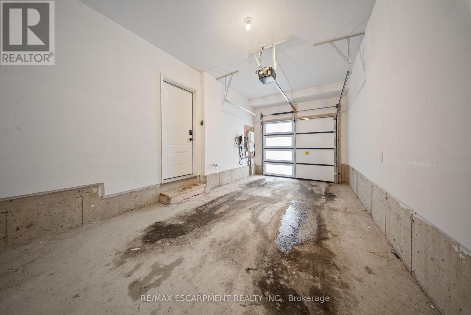 1299 Anthonia Trail, Oakville, Ontario  L6H 7X7 - Photo 42 - W12726398