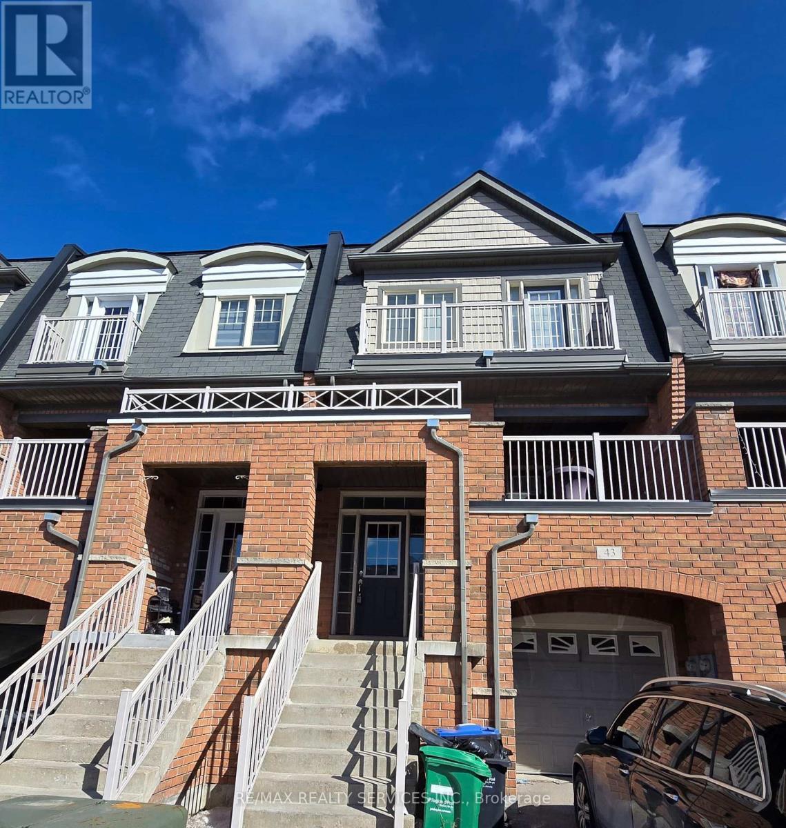 43 Seachart Place, Brampton, Ontario  L6P 3E1 - Photo 1 - W12726404