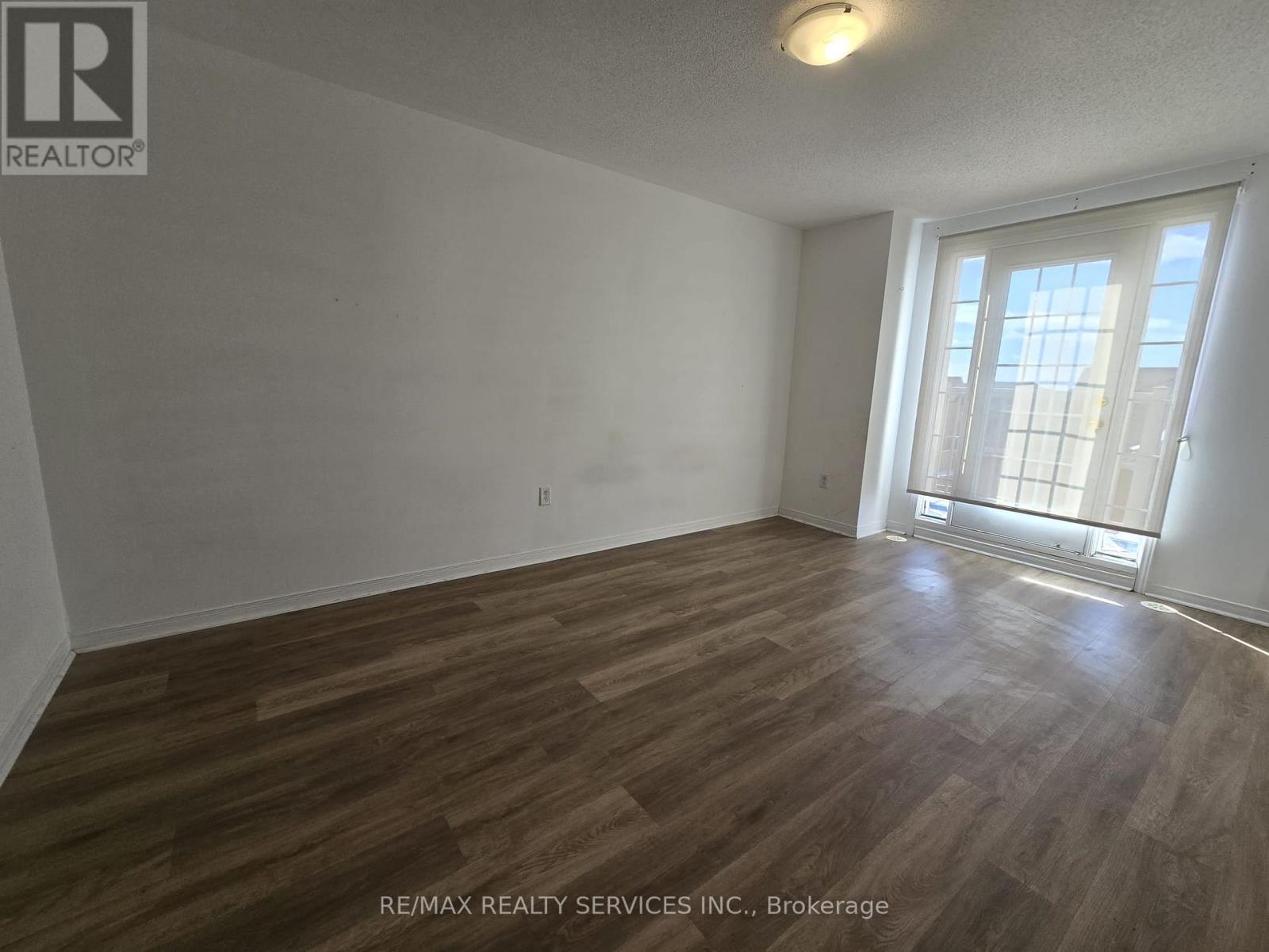 43 Seachart Place, Brampton, Ontario  L6P 3E1 - Photo 12 - W12726404