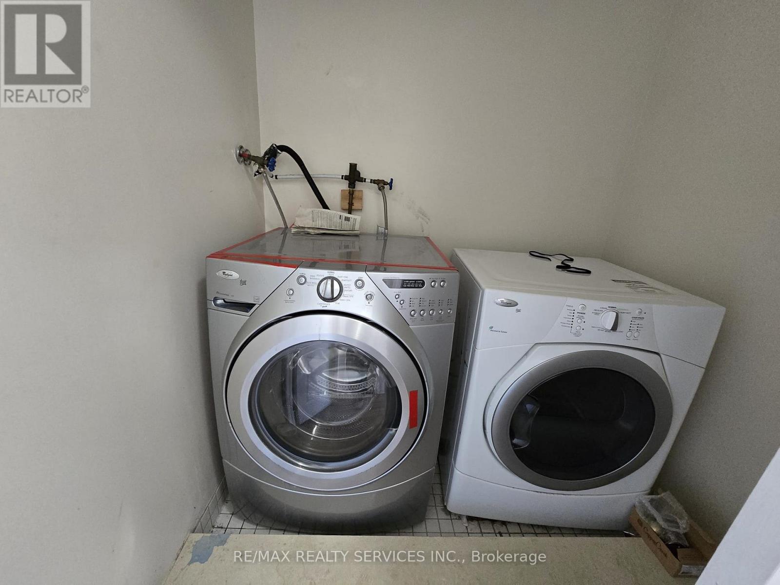 43 Seachart Place, Brampton, Ontario  L6P 3E1 - Photo 23 - W12726404