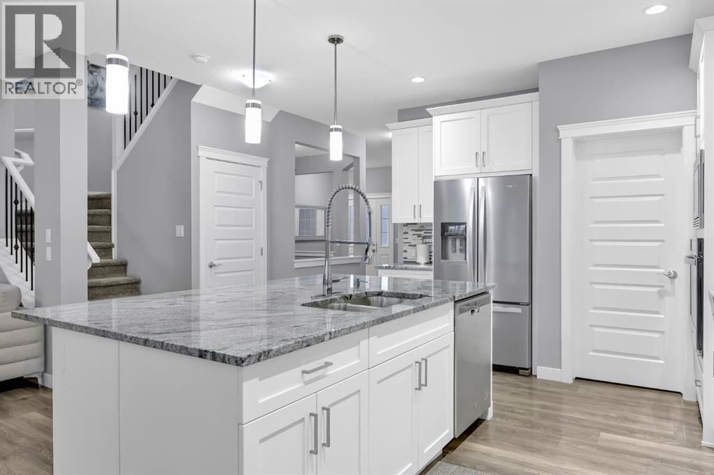 161 Ravenstern Crescent Se, Airdrie, Alberta  T4A 0W3 - Photo 7 - A2279710