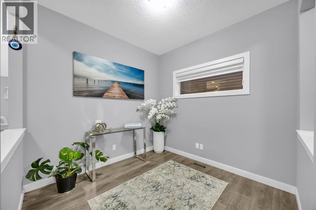 161 Ravenstern Crescent Se, Airdrie, Alberta  T4A 0W3 - Photo 3 - A2279710