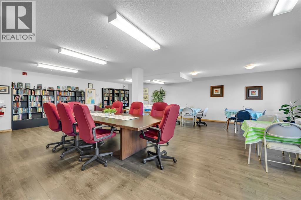311, 7239 Sierra Morena Boulevard Sw, Calgary, Alberta  T3H 3L7 - Photo 35 - A2280711