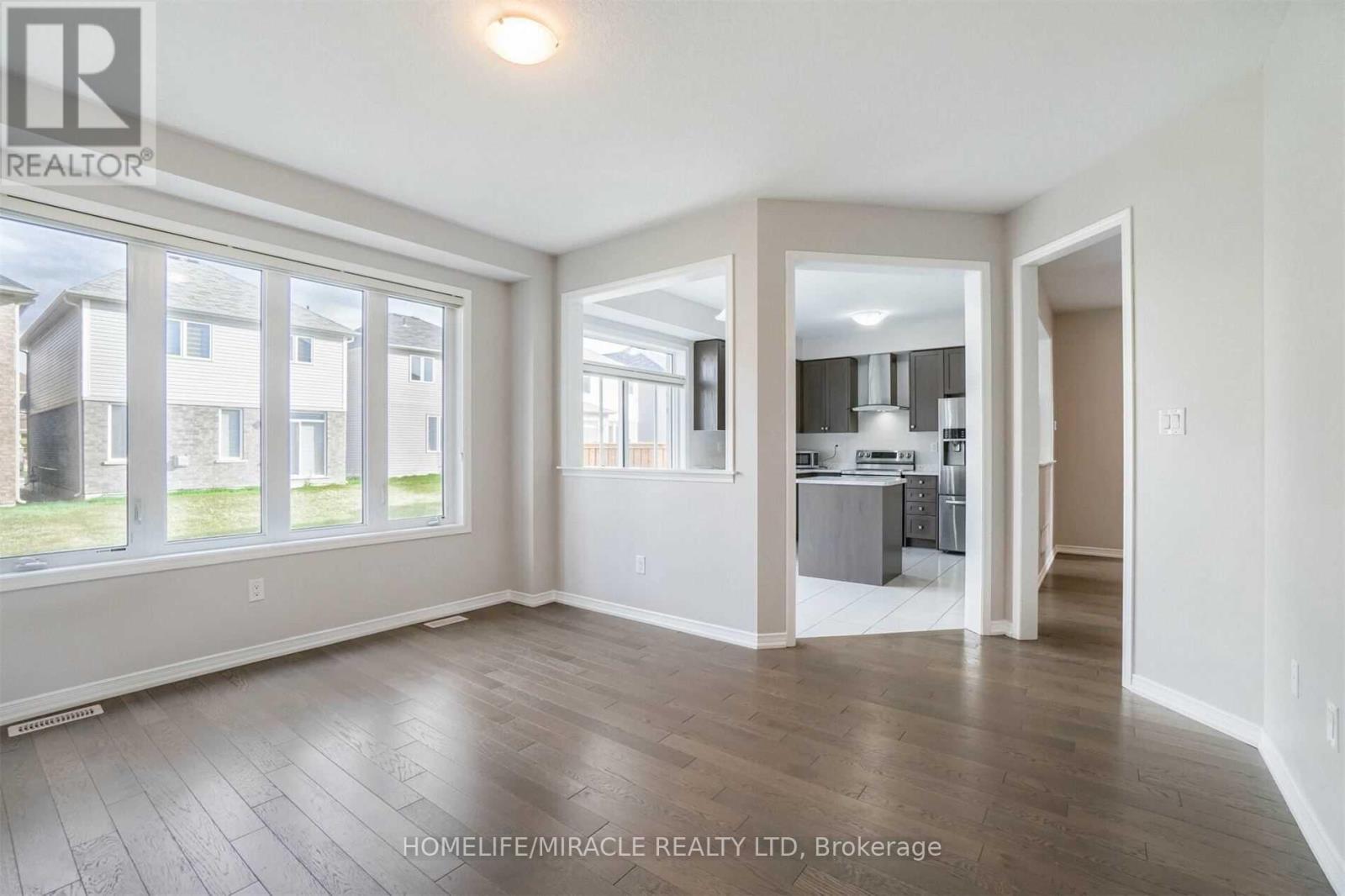 123 Longboat Run W, Brantford, Ontario  N3T 0R8 - Photo 11 - X12726390