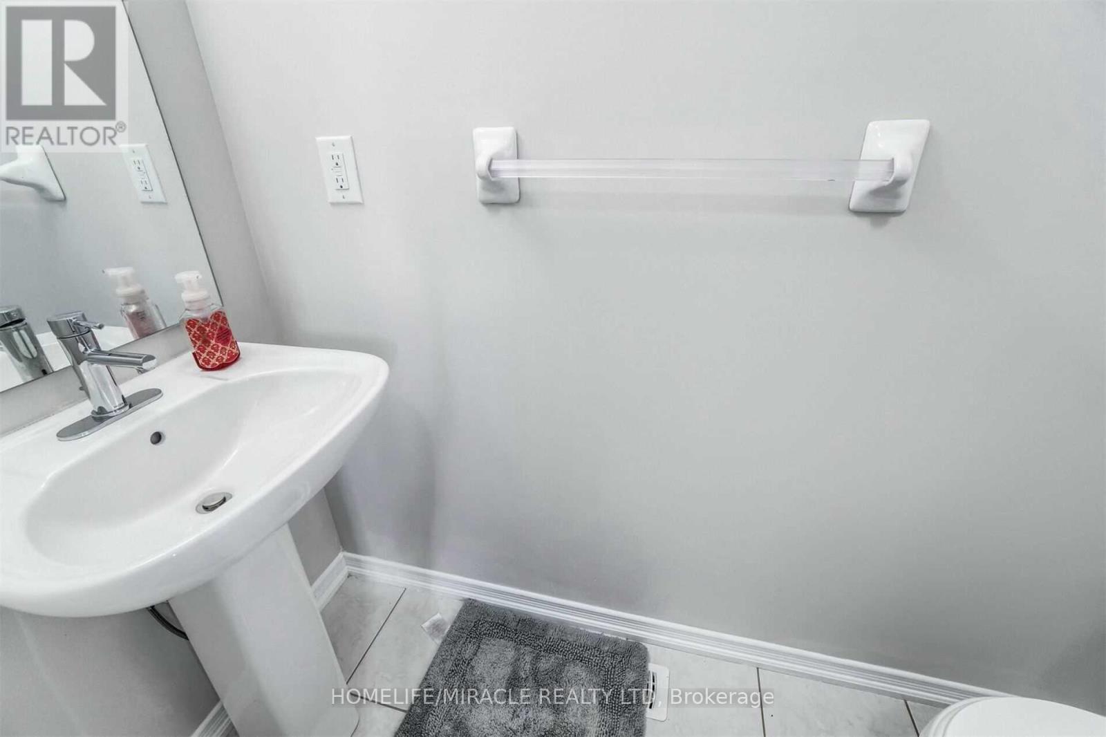 123 Longboat Run W, Brantford, Ontario  N3T 0R8 - Photo 17 - X12726390