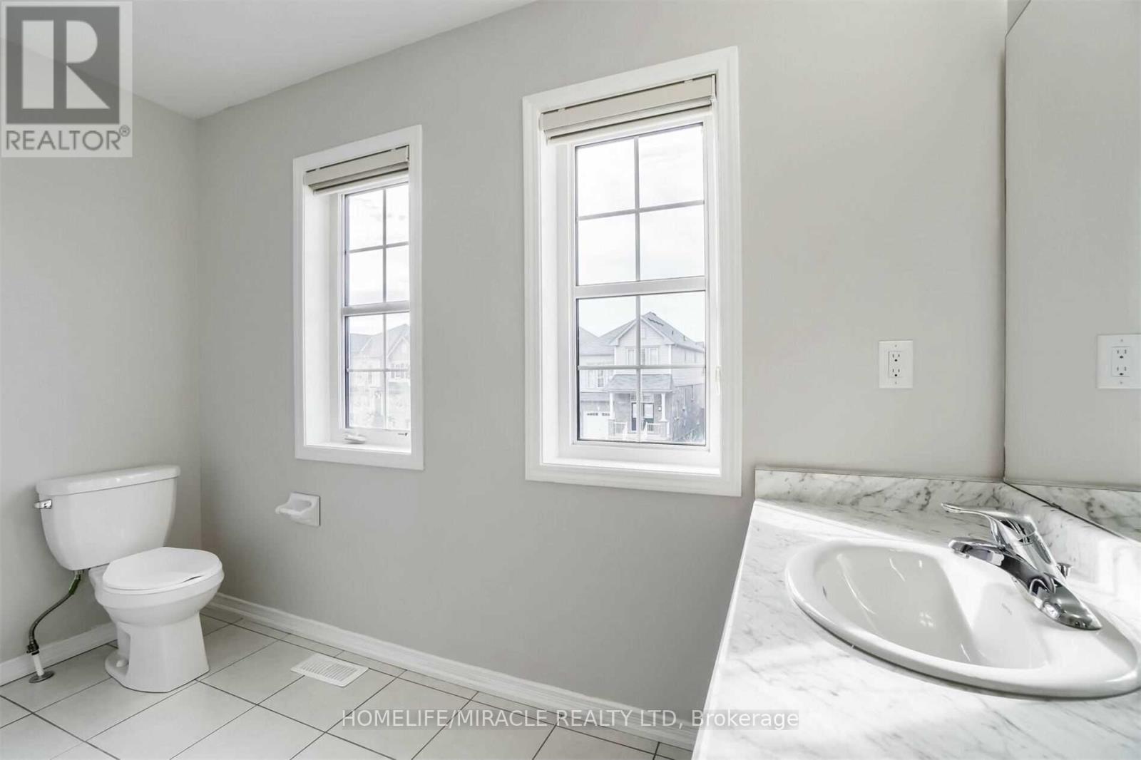 123 Longboat Run W, Brantford, Ontario  N3T 0R8 - Photo 30 - X12726390