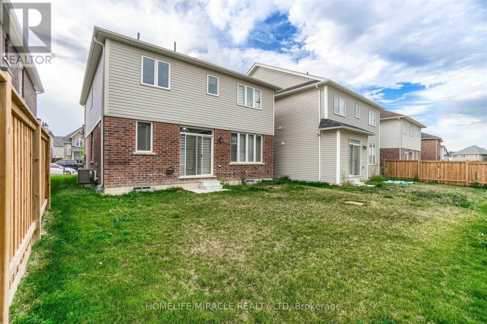 123 Longboat Run W, Brantford, Ontario  N3T 0R8 - Photo 32 - X12726390