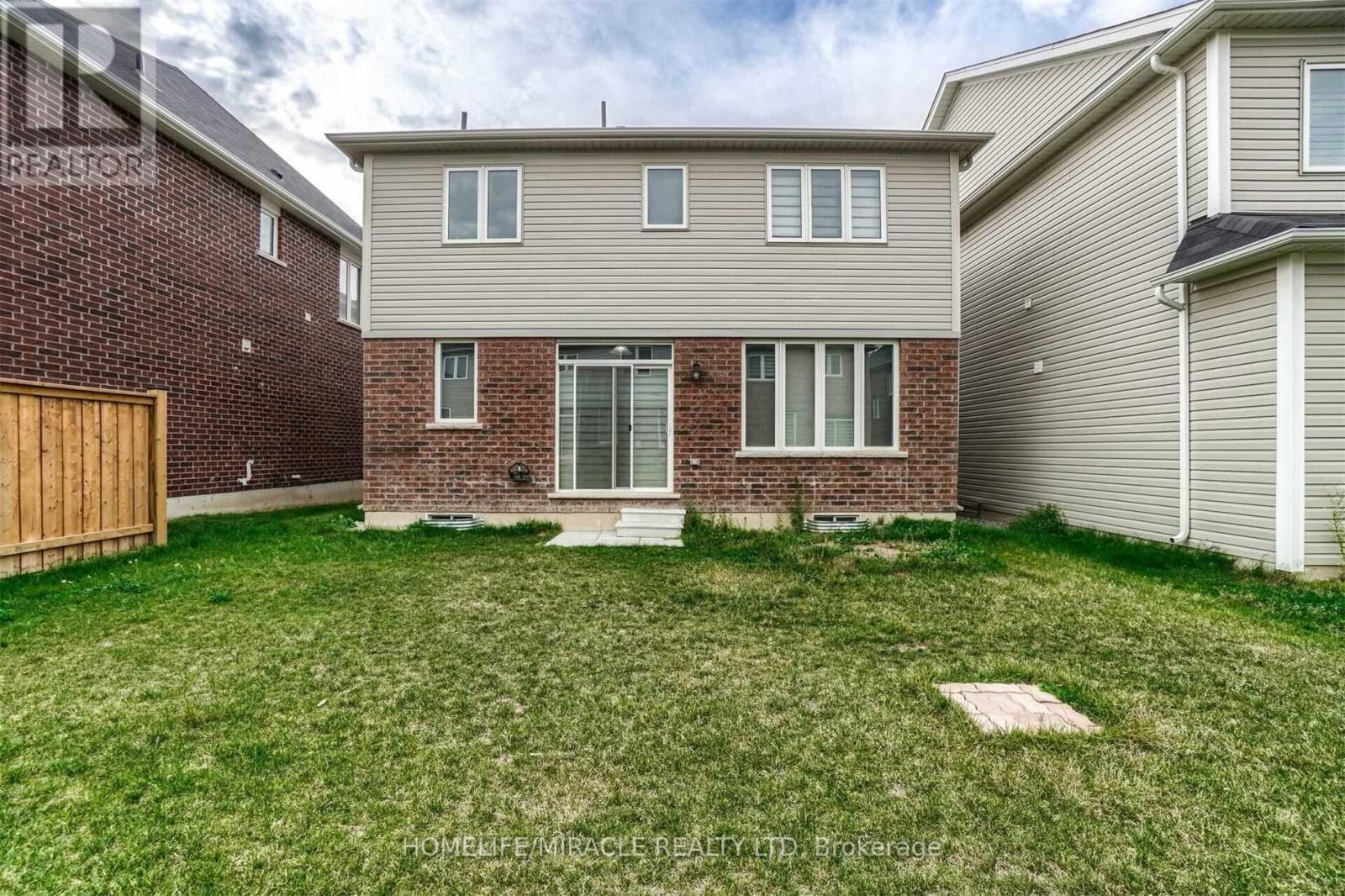 123 Longboat Run W, Brantford, Ontario  N3T 0R8 - Photo 33 - X12726390