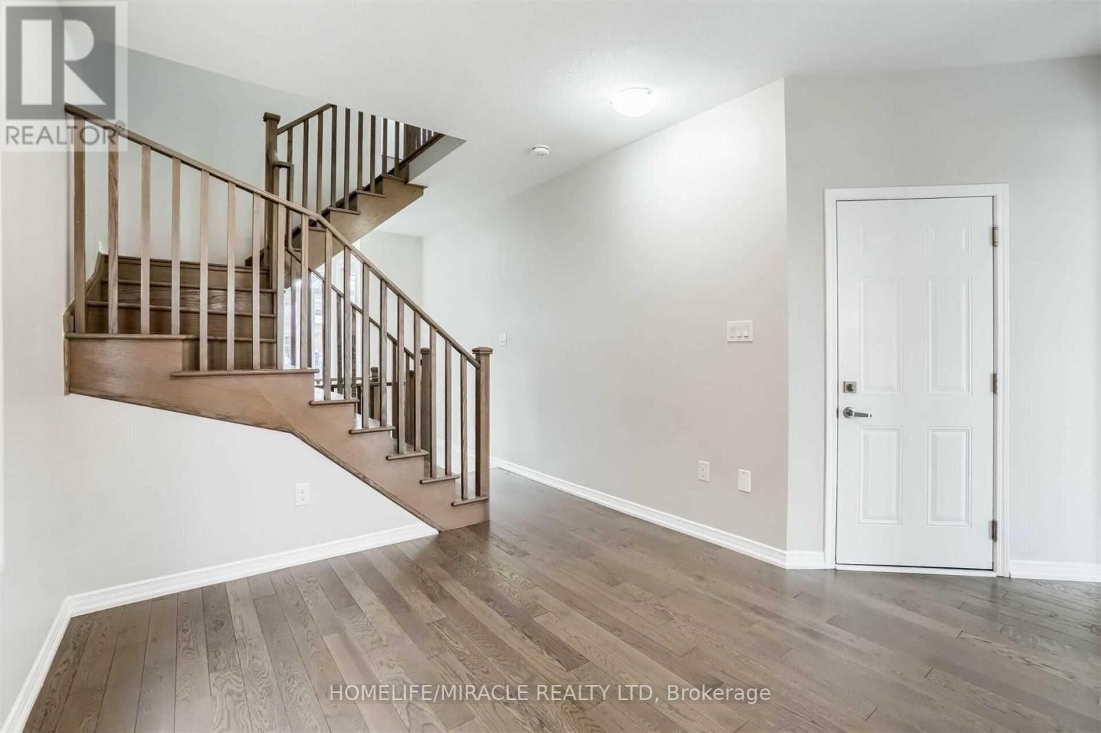 123 Longboat Run W, Brantford, Ontario  N3T 0R8 - Photo 7 - X12726390