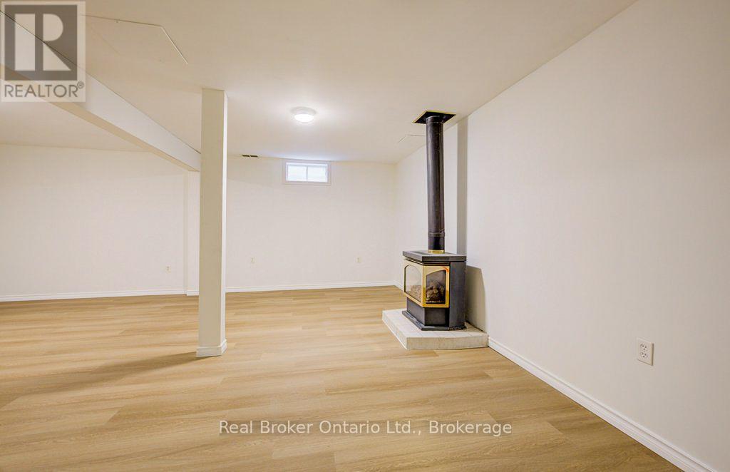 6 Emily Street, Brant, Ontario  N3L 1N5 - Photo 29 - X12726442