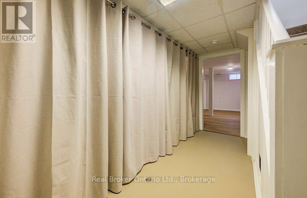 6 Emily Street, Brant, Ontario  N3L 1N5 - Photo 34 - X12726442