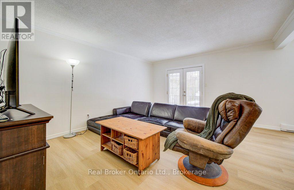 6 Emily Street, Brant, Ontario  N3L 1N5 - Photo 5 - X12726442