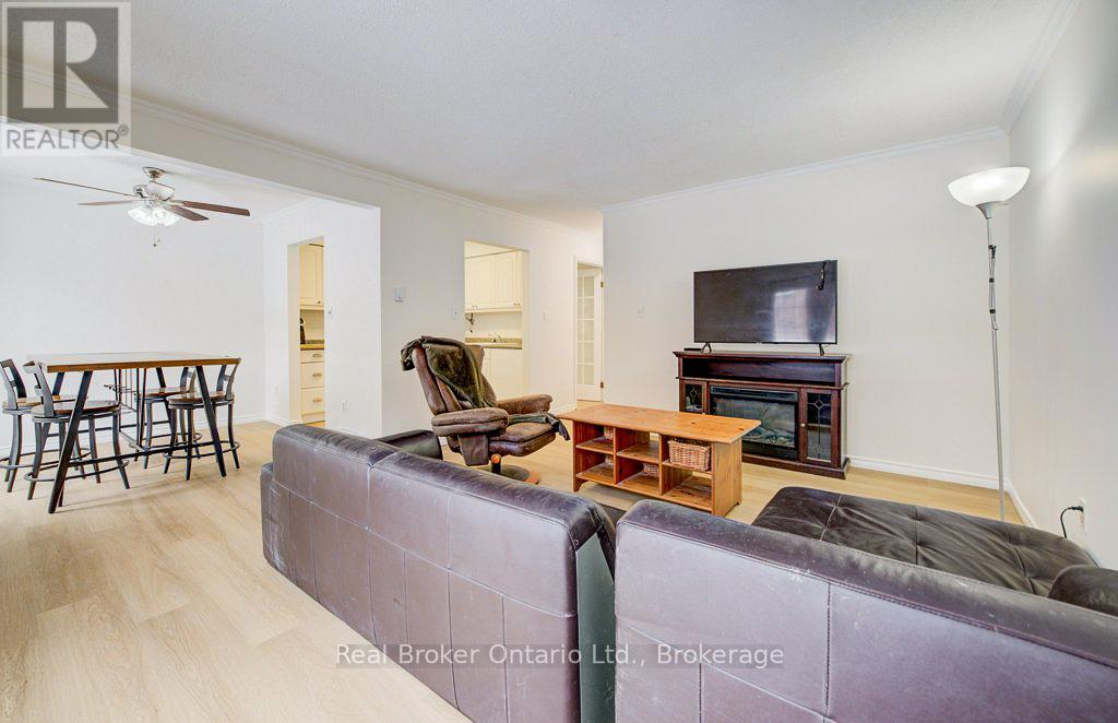 6 Emily Street, Brant, Ontario  N3L 1N5 - Photo 8 - X12726442