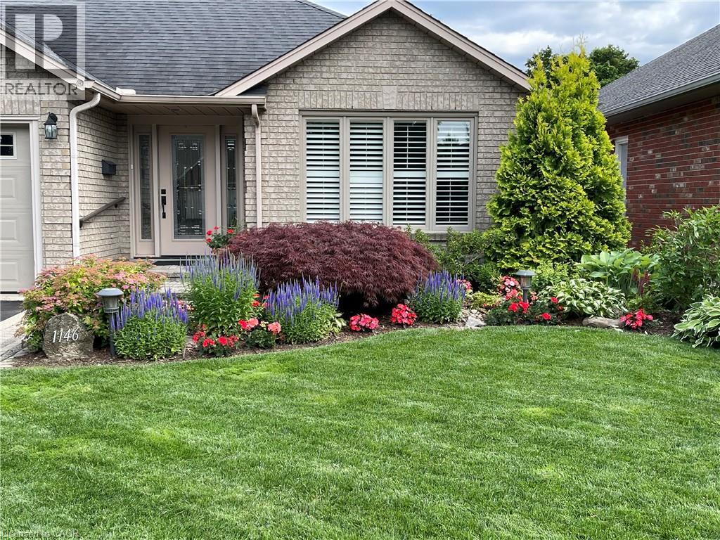 1146 Augustus Drive, Burlington, Ontario  L7S 2K6 - Photo 2 - 40800486