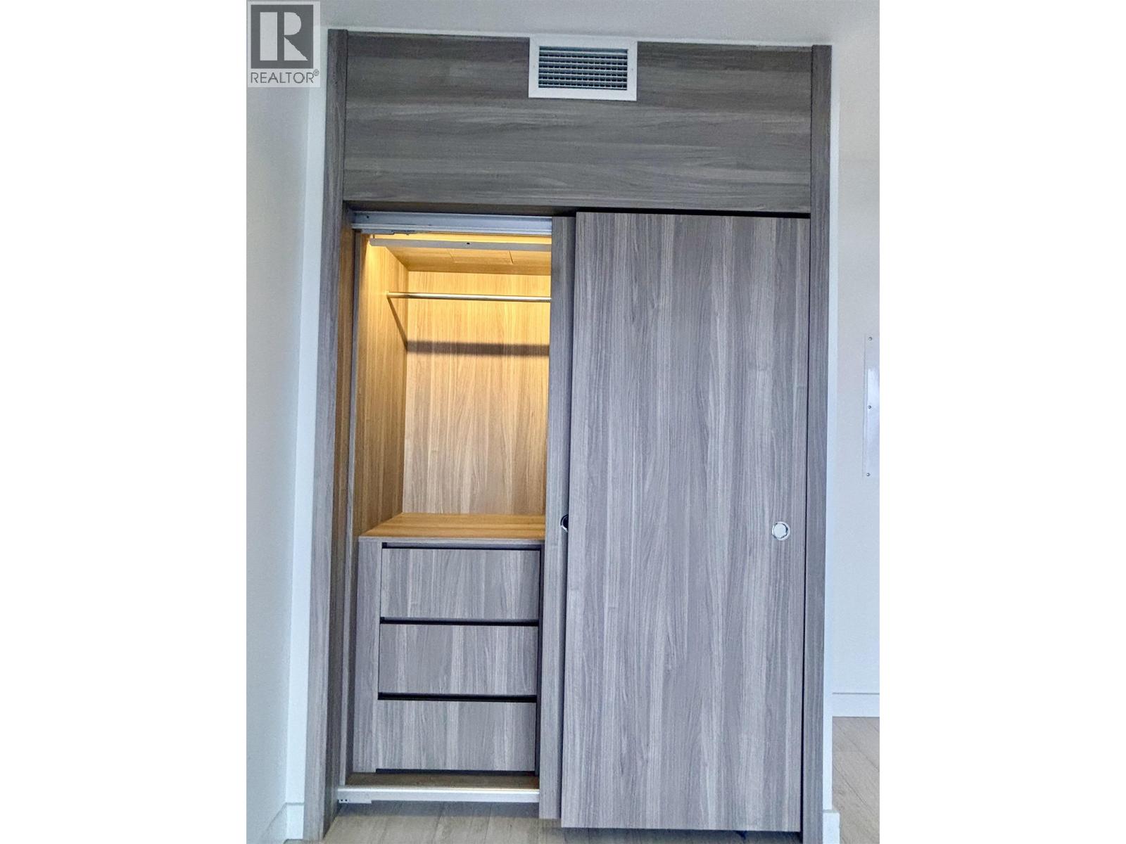 2701 4890 Lougheed Highway, Burnaby, British Columbia  V5C 0N2 - Photo 12 - R3078771