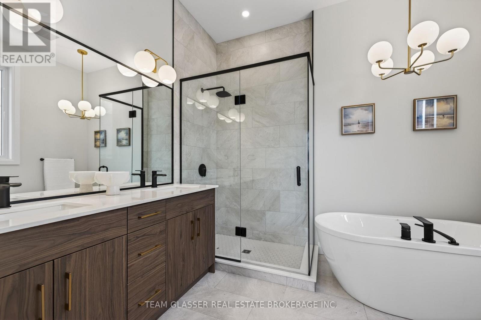 28 Dearing Drive, South Huron, Ontario  N0M 1T0 - Photo 21 - X12725908