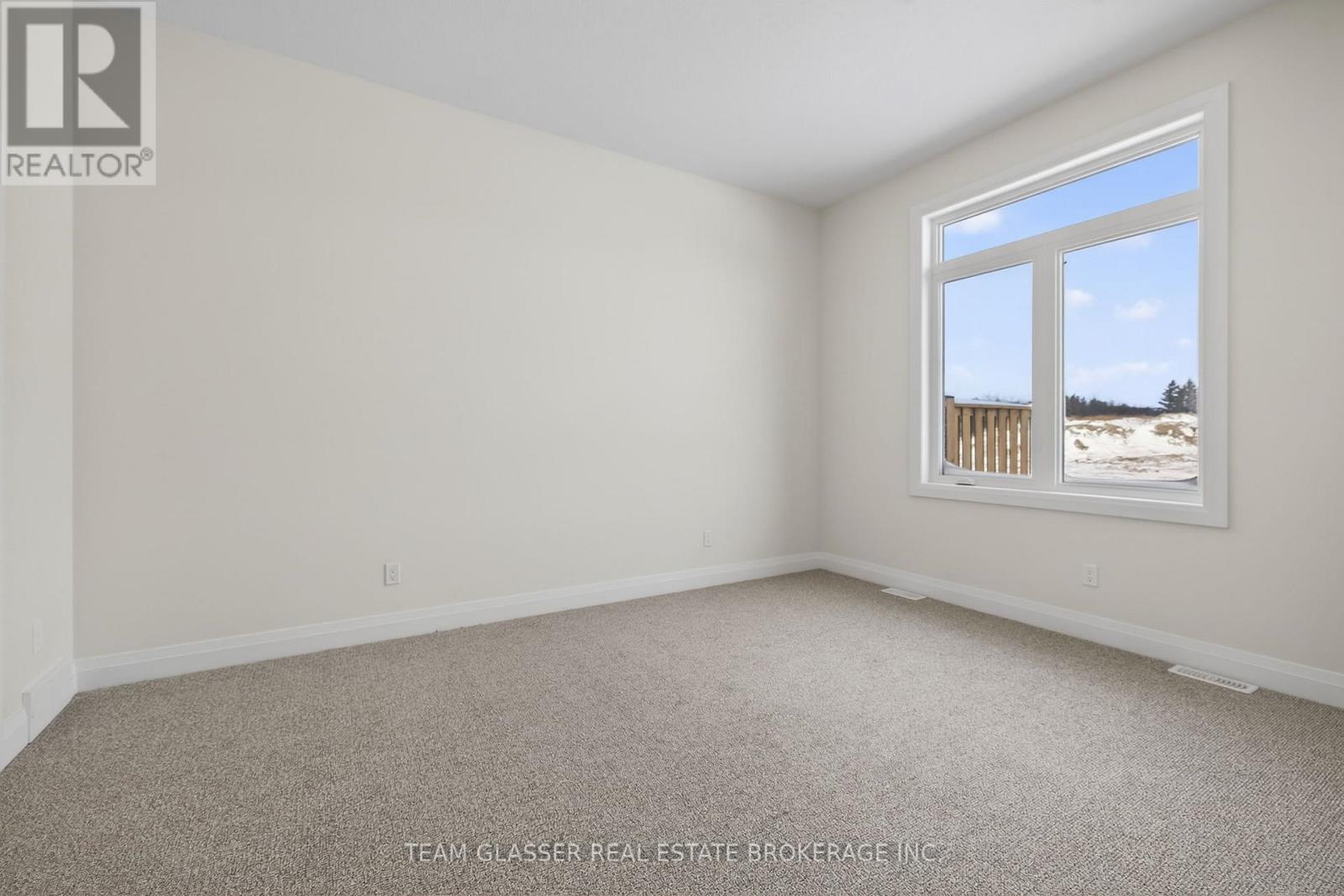 22 Dearing Drive, South Huron, Ontario  N0M 1T0 - Photo 19 - X12725926