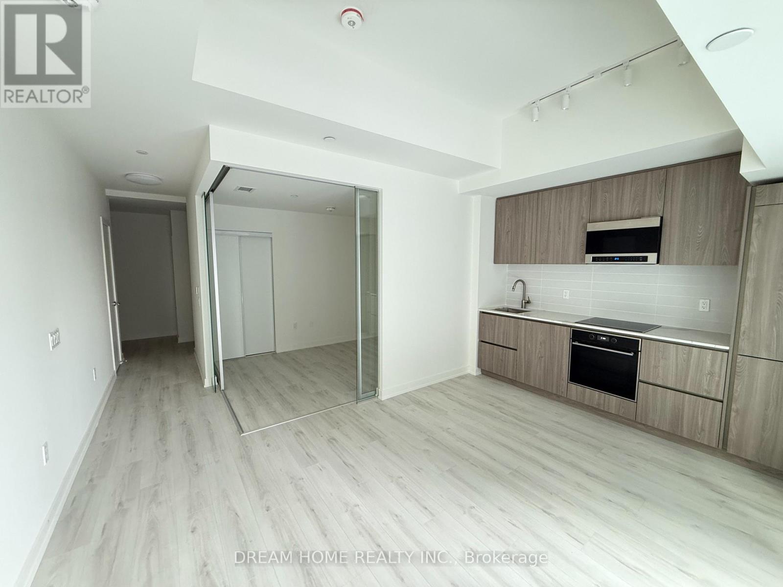 807 - 120 Broadway Avenue, Toronto, Ontario  M4P 0E9 - Photo 5 - C12726428