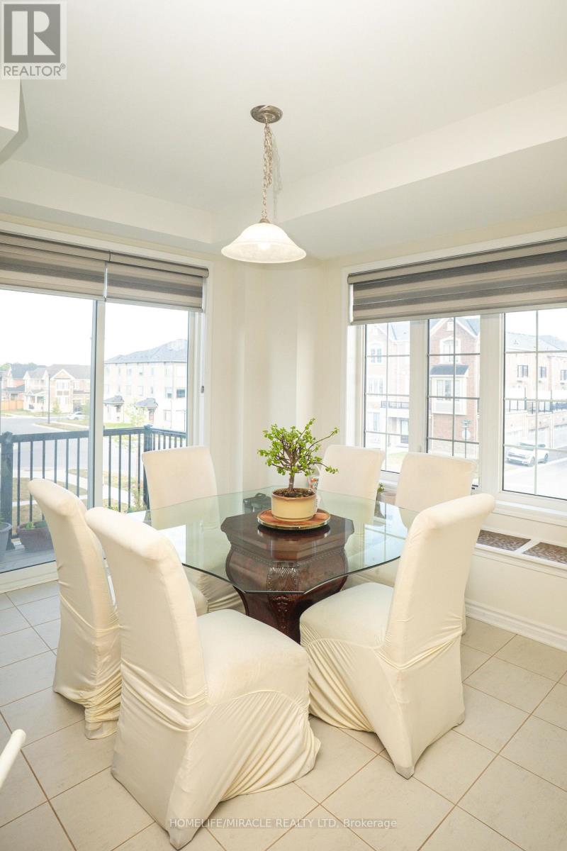 3251 Brigadier Avenue, Pickering, Ontario  L1X 0N1 - Photo 24 - E12726452