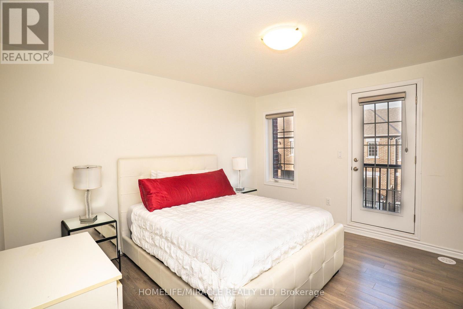 3251 Brigadier Avenue, Pickering, Ontario  L1X 0N1 - Photo 37 - E12726452