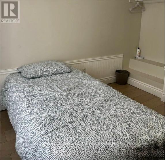 Room 3 - 252 William Roe Boulevard N, Newmarket, Ontario  L3Y 1B5 - Photo 15 - N12726426