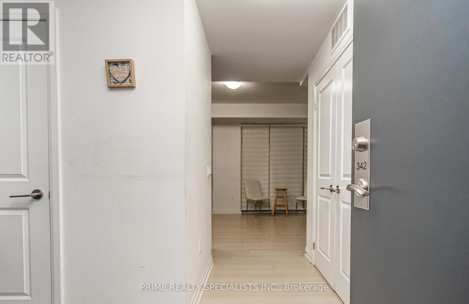 342 - 75 Attmar Drive, Brampton, Ontario  L6P 0Y6 - Photo 10 - W12726420