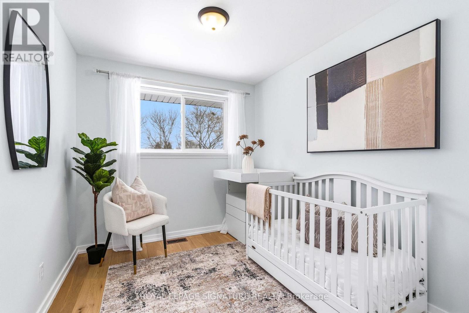 1271 Canford Crescent, Mississauga, Ontario  L5J 3M9 - Photo 12 - W12726446