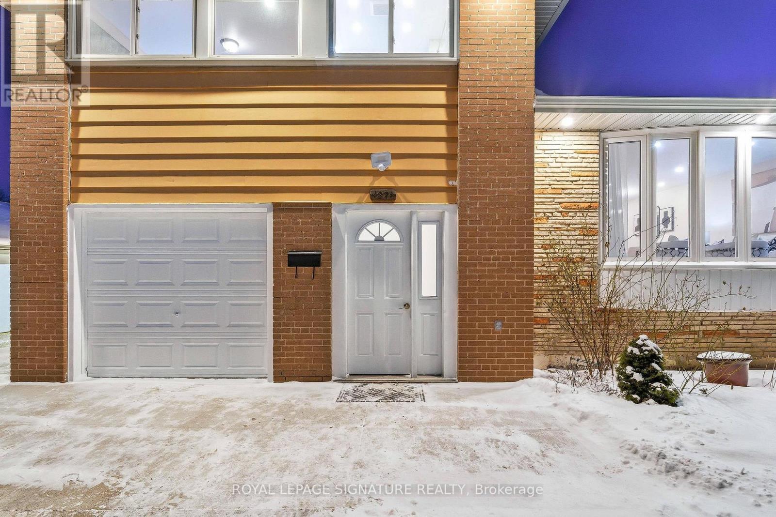 1271 Canford Crescent, Mississauga, Ontario  L5J 3M9 - Photo 20 - W12726446