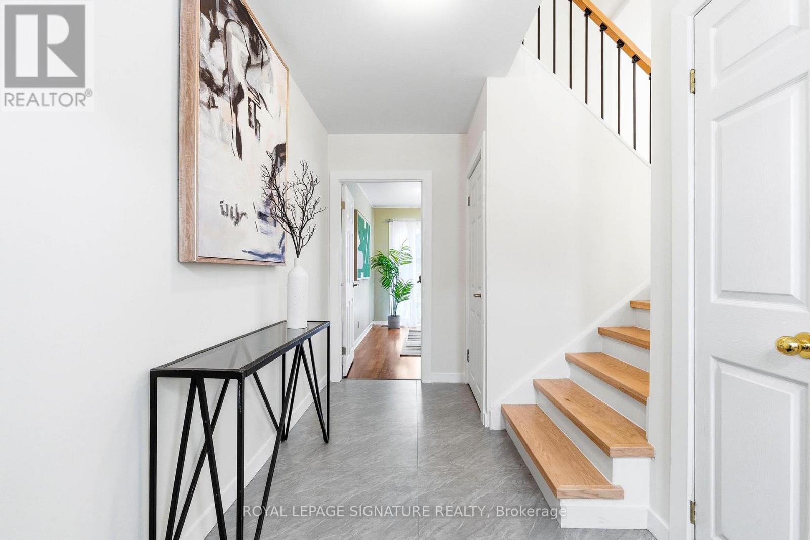 1271 Canford Crescent, Mississauga, Ontario  L5J 3M9 - Photo 6 - W12726446