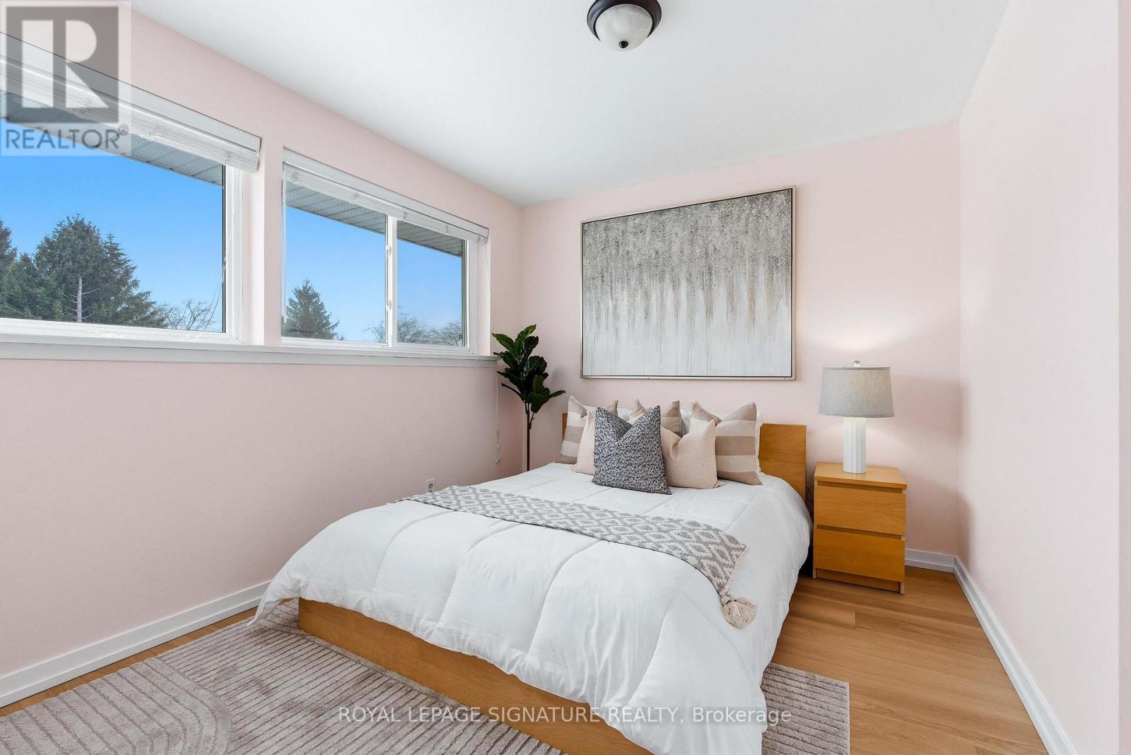 1271 Canford Crescent, Mississauga, Ontario  L5J 3M9 - Photo 8 - W12726446